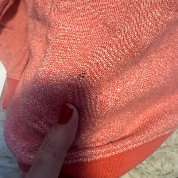 ⭐️ 3 for $20 SALE VS Pink pullover - Picture 3 of 4
